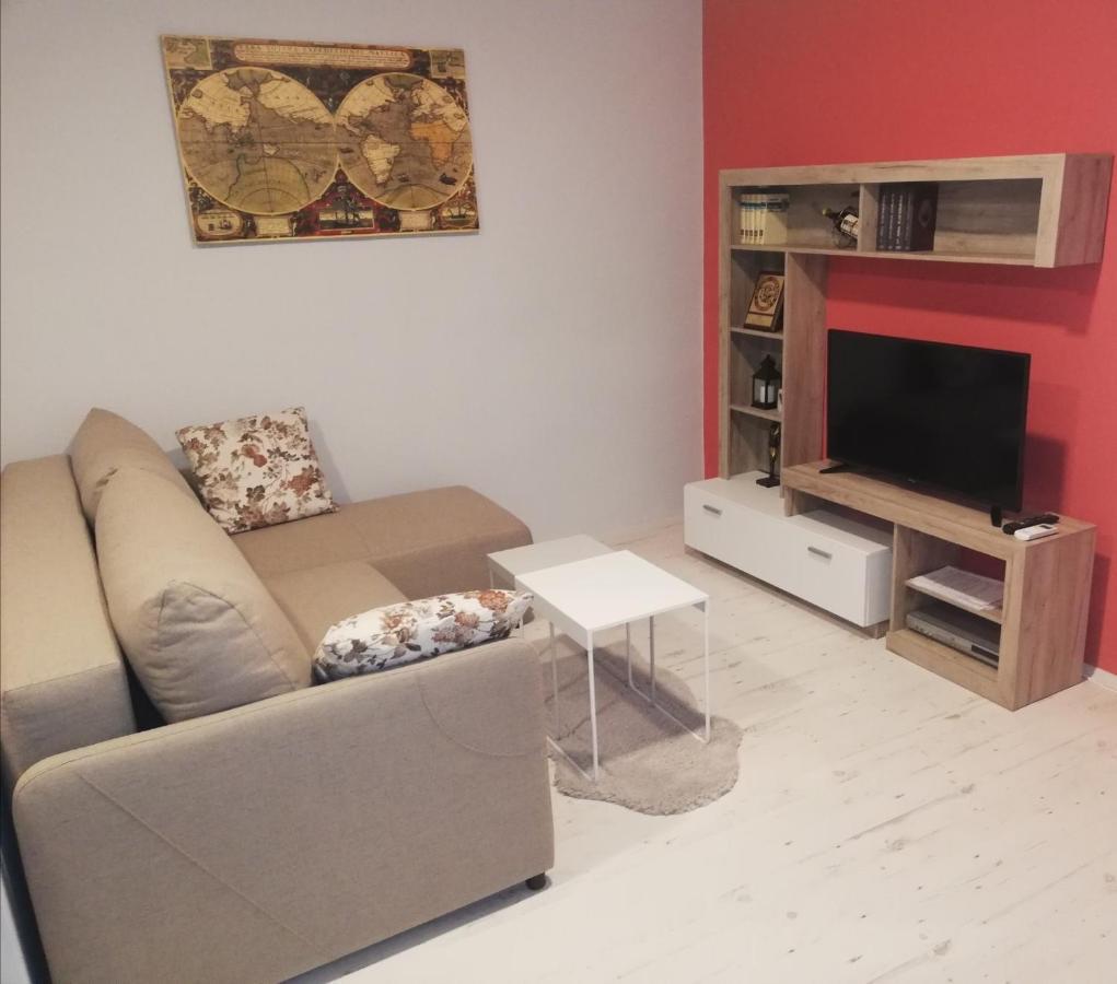 Apartman Park Subotica Extérieur photo